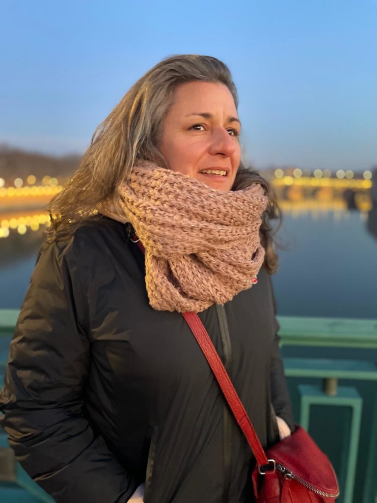 profile_picture_virginie_raty.jpeg