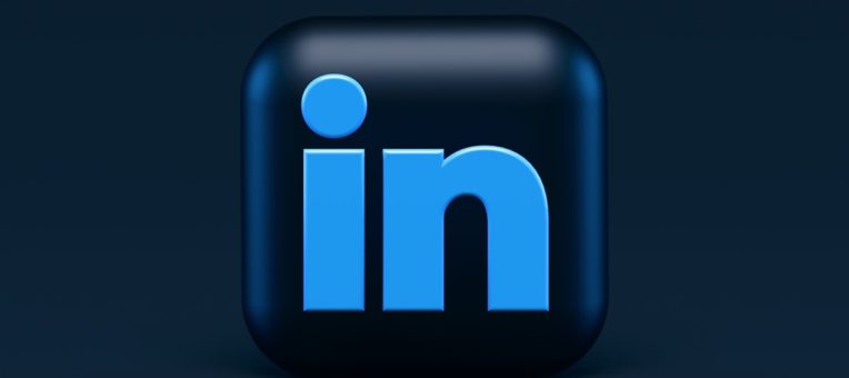 Profil LinkedIn sur smartphone